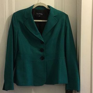 Women’s suit jacket